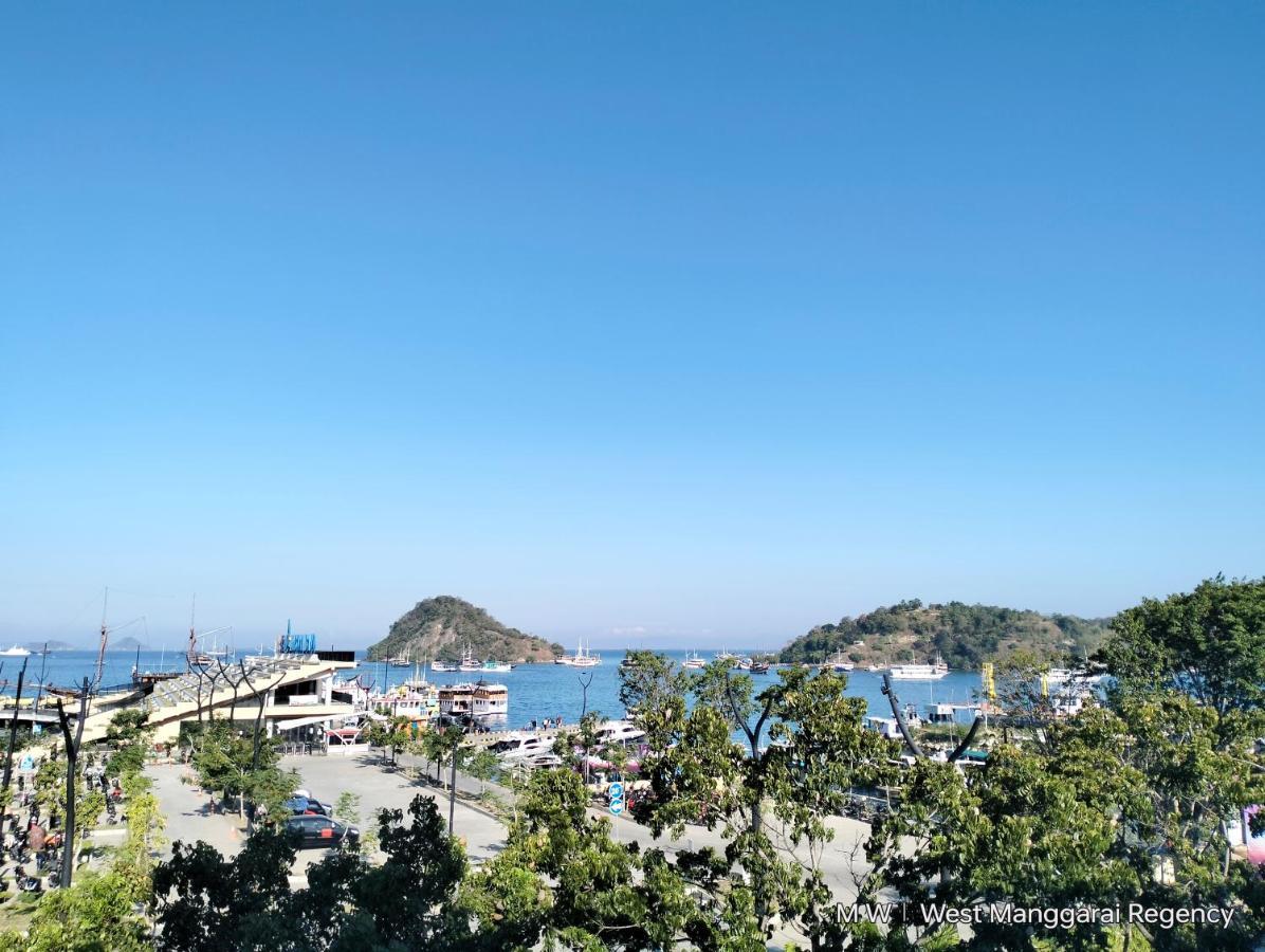 Dejavu 2.0 Hotel Bajo Komodo Лабуан-Баджо Екстер'єр фото