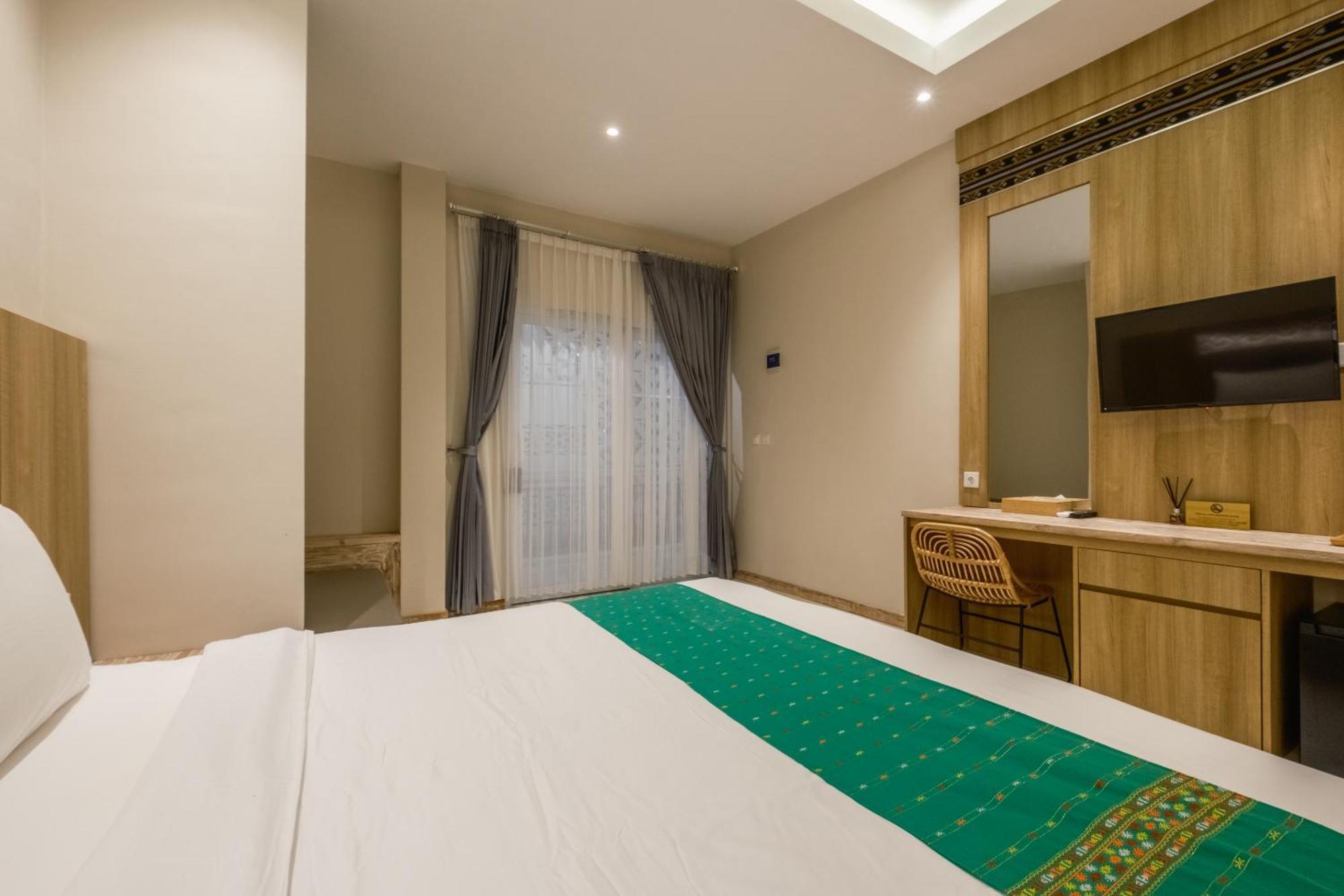 Dejavu 2.0 Hotel Bajo Komodo Лабуан-Баджо Екстер'єр фото